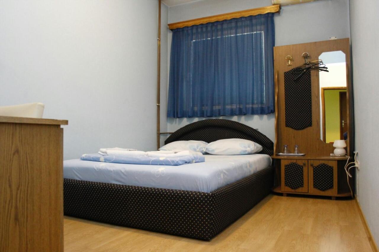 Motel Magistrala ドボイ エクステリア 写真