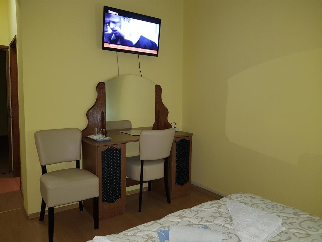 Motel Magistrala ドボイ エクステリア 写真